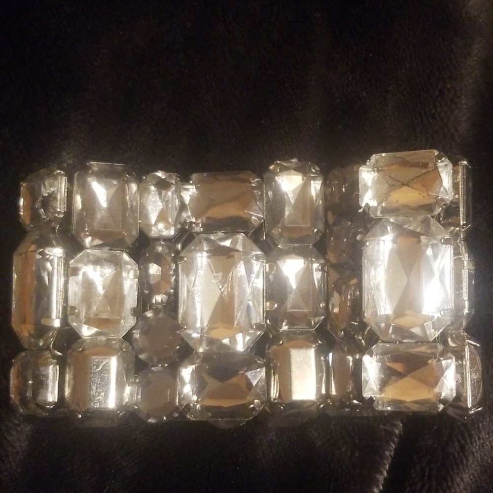 H&M Clear Crystal Stretchy Cuff